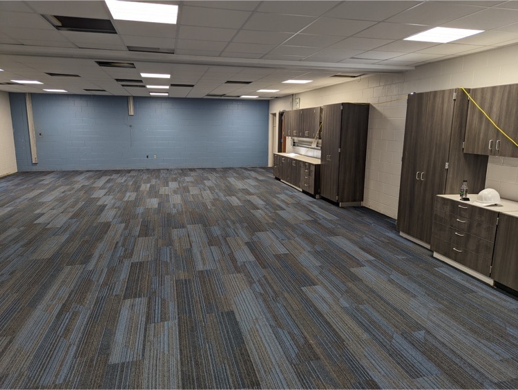 4 rooms almost done. A lot of work remains, but we are making progress.